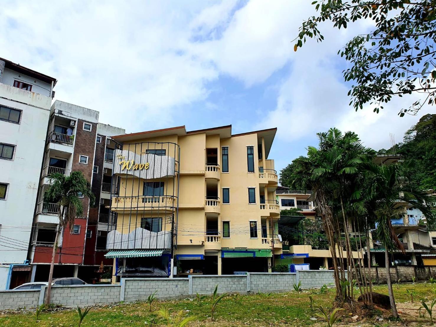 Royal Waves Hotel Patong Extérieur photo